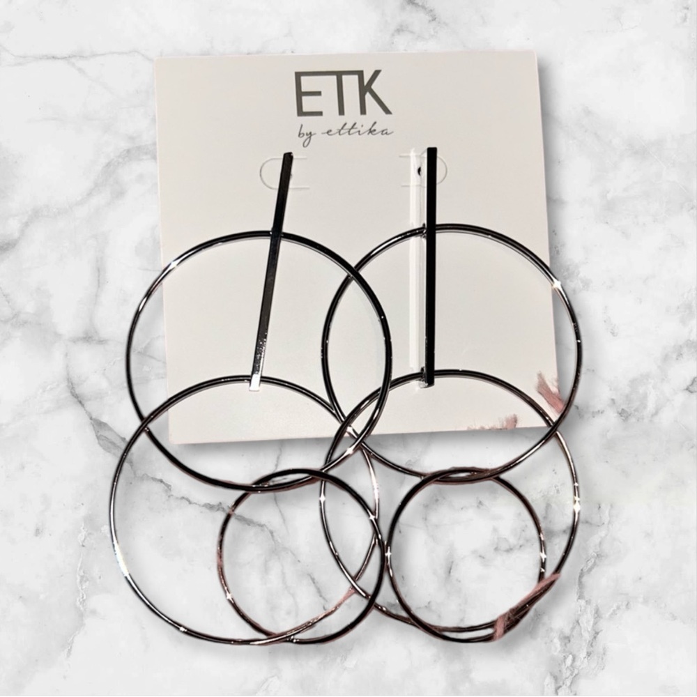 Ettika Circle Dangle Earrings